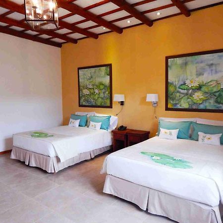 El Pueblito Iguazu Otel Puerto Iguazú Dış mekan fotoğraf