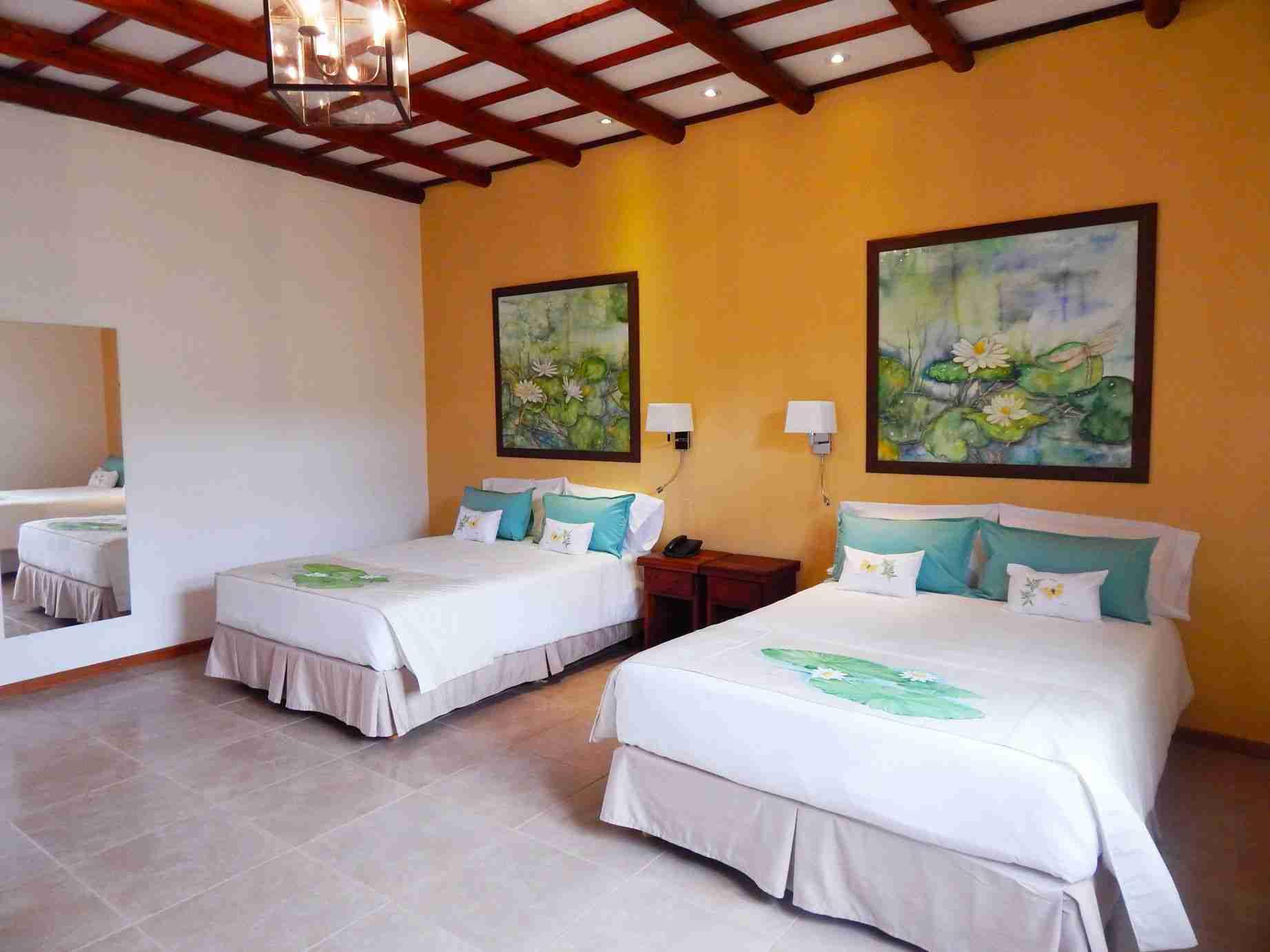 El Pueblito Iguazu Otel Puerto Iguazú Dış mekan fotoğraf