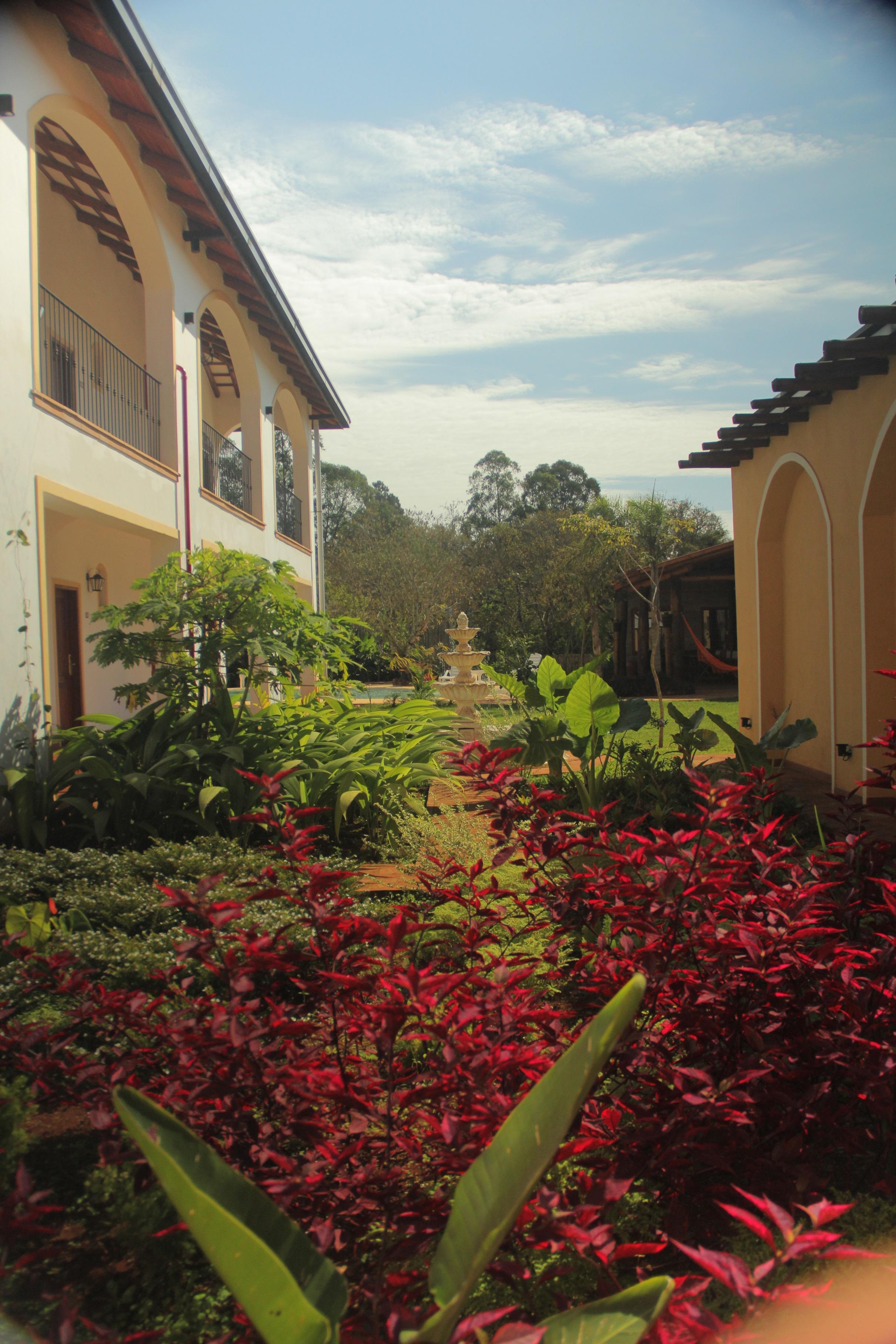 El Pueblito Iguazu Otel Puerto Iguazú Dış mekan fotoğraf