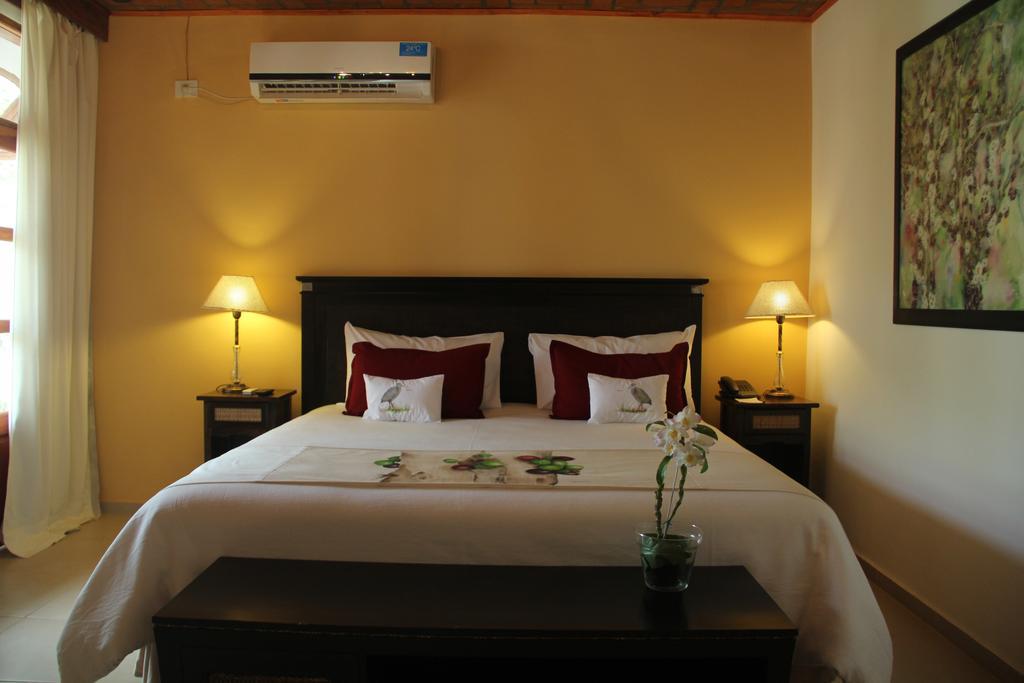 El Pueblito Iguazu Otel Puerto Iguazú Dış mekan fotoğraf
