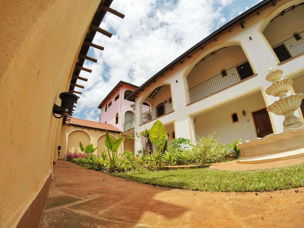 El Pueblito Iguazu Otel Puerto Iguazú Dış mekan fotoğraf