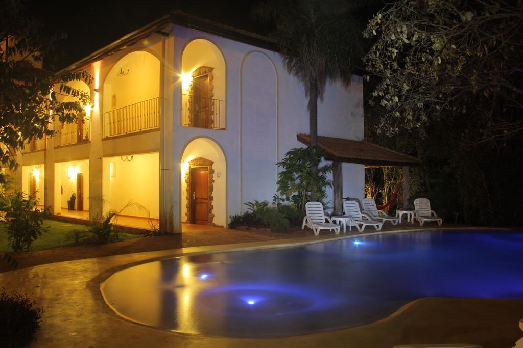 El Pueblito Iguazu Otel Puerto Iguazú Dış mekan fotoğraf